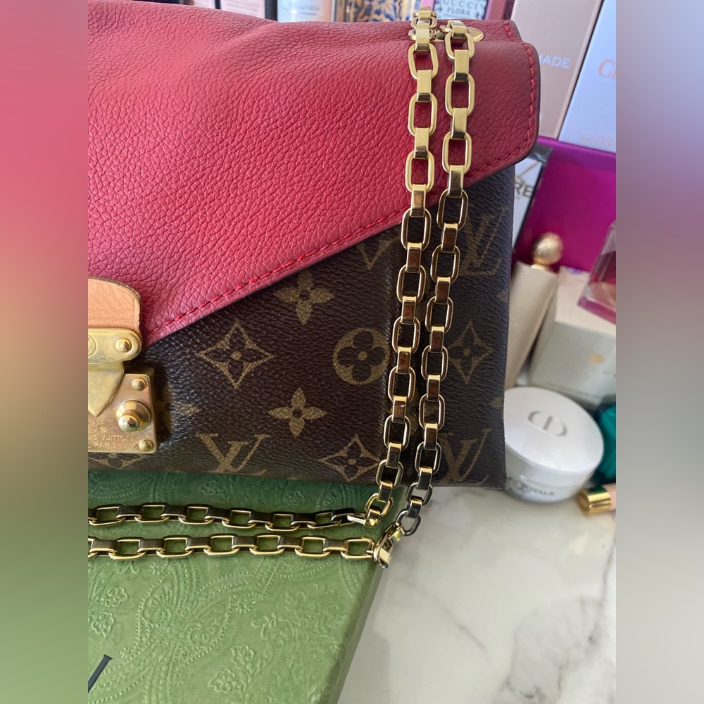 Louis Vuitton Brown Monogram Canvas Pallas Chain Shoulder Bag - Picture 2 of 14